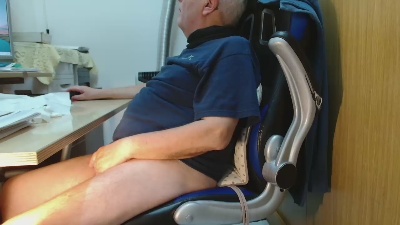 Alexx47100 Live Image