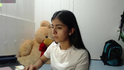 AnahiBrowns Live Image