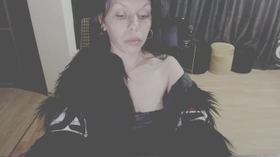 AnnTraXxx Live Image