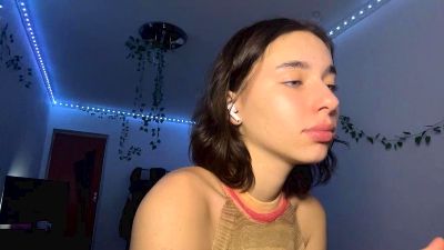 AnnieRaborn Live Image