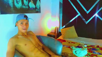 Axel_Marcus Live Image