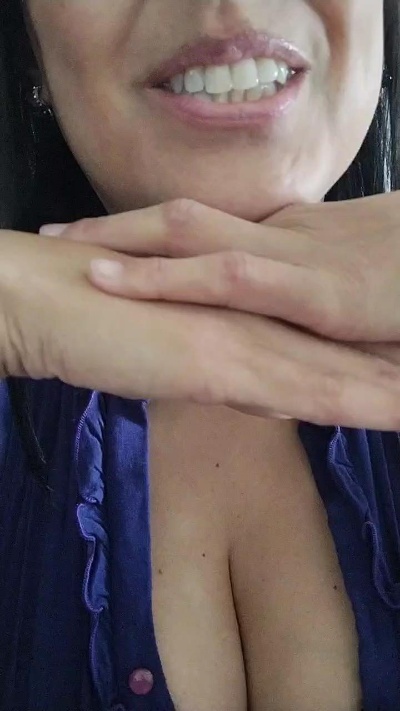 Bellaa2025 Live Image