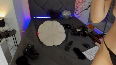 CassieEvans Live Image