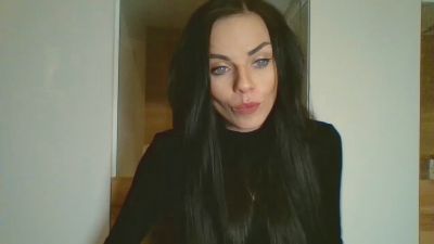 CassieWild Live Image