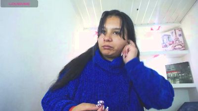 Charis_21 Live Image