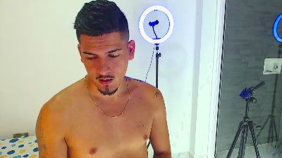 CrazyyBull Live Image