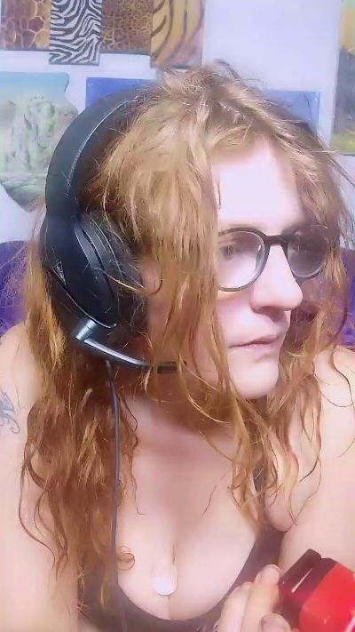 Dawnabella Live Image