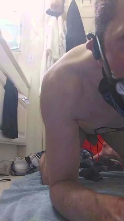 DickieCox Live Image