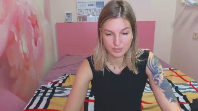 EmilyWalkeri Live Image