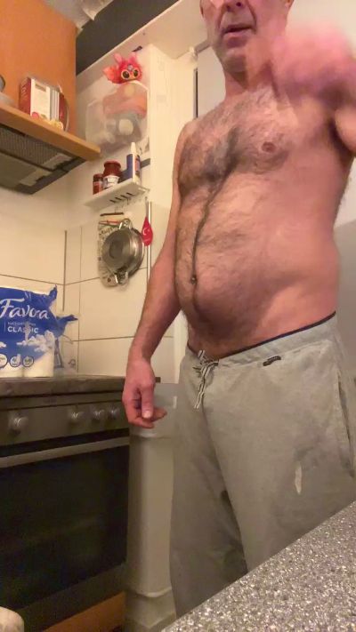 Gigollo22 Live Image