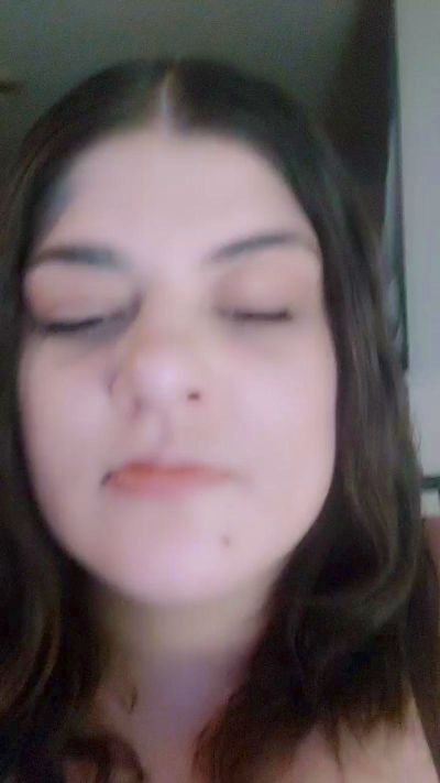 HaileyHeartz Live Image