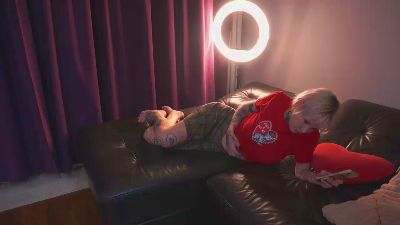 IzolaMarchuk Live Image