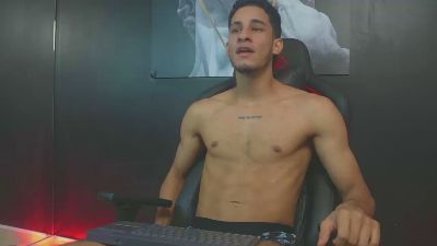 JakeMoxley Live Image