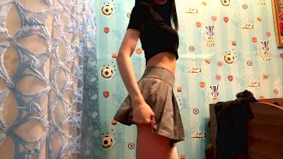 KayeAguilar Live Image