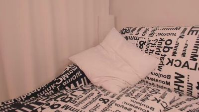 KristanNewness Live Image