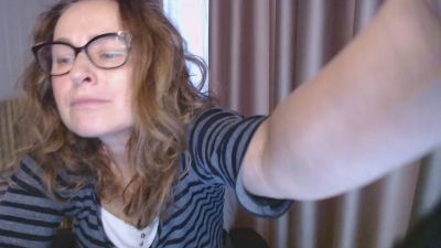 LauraOven Live Image