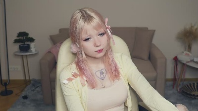 LeolaDupaty Live Image