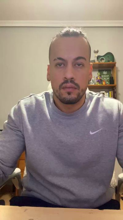 Leonidas207 Live Image