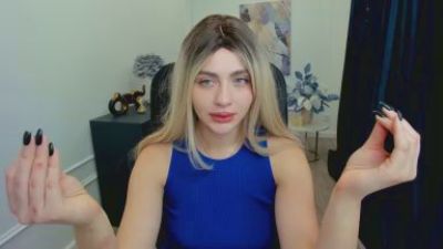 LeslieMineg Live Image