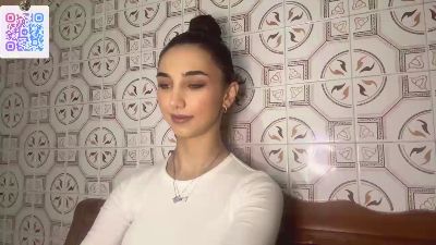 LexieVaka Live Image