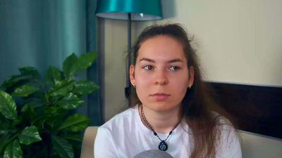 LisetteAmistadi Live Image