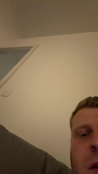 Loohjjjjsoum Live Image