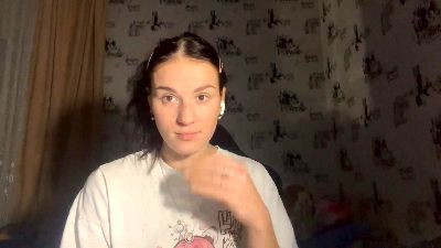 LorieLarbie Live Image