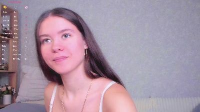 LynneForster Live Image