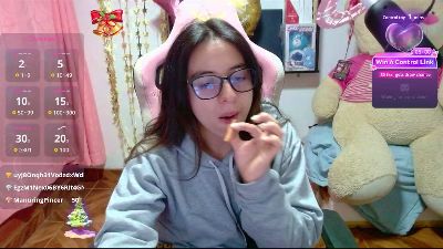 Maggie_Fox Live Image