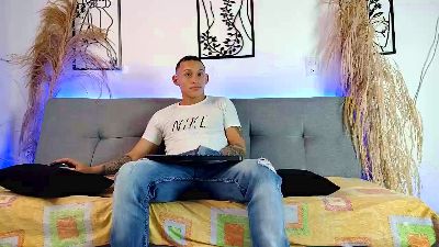 Masterblue_hot Live Image