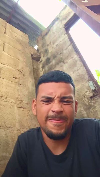 Max_hardPig Live Image