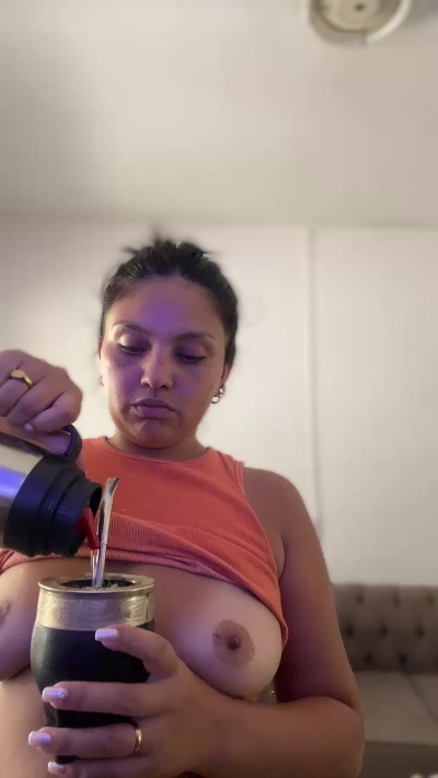 Natashagirl25 Live Image