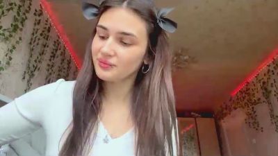 PaulineShaikh Live Image