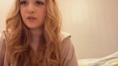 PilarZellous Live Image