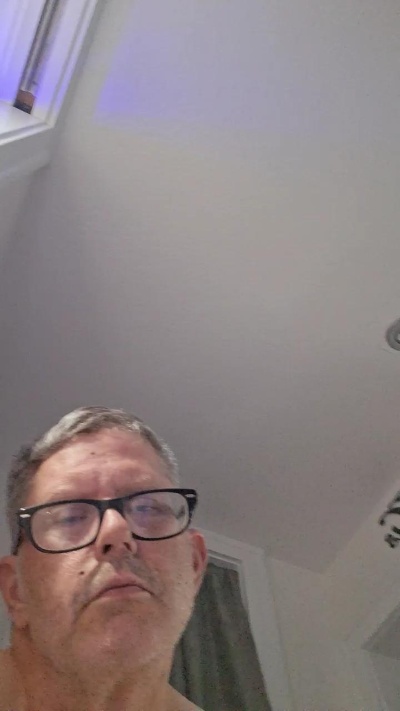 Planetcafe1973 Live Image