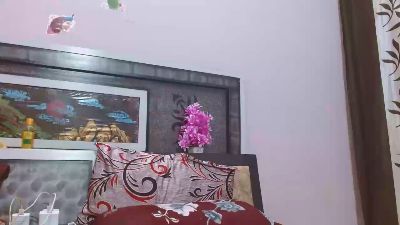 Priyaverma Live Image