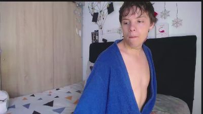 Santiago_xhot Live Image