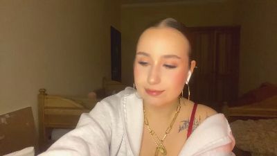 SherrillFreie Live Image