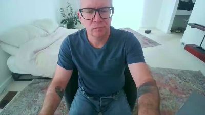 SmallBuldge Live Image