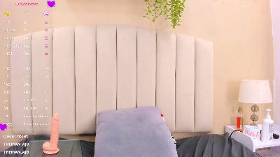 Sophiia_77 Live Image