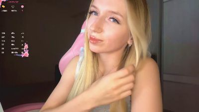 TianaRolls Live Image