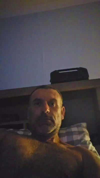 WhiteRhino85 Live Image