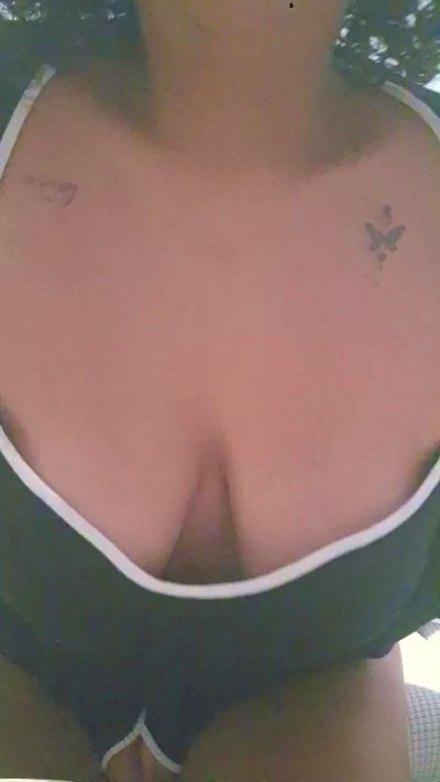 ZenabrinaBCN Live Image