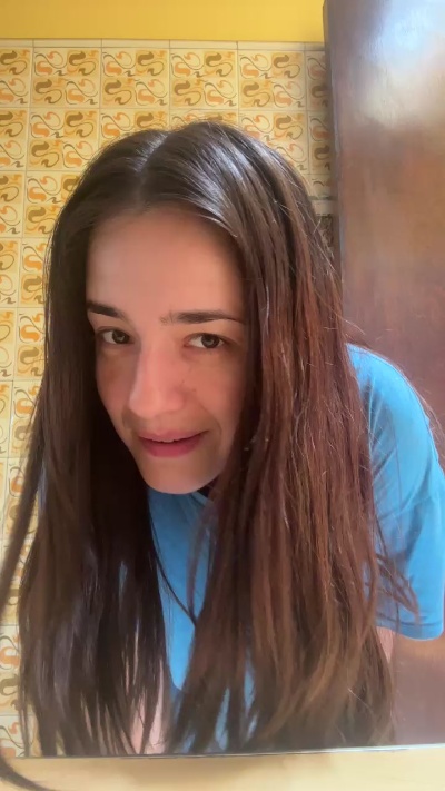 alejandra365 Live Image