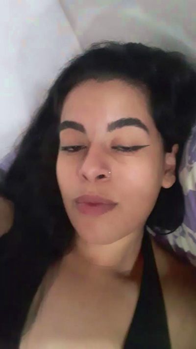 conejita229 Live Image