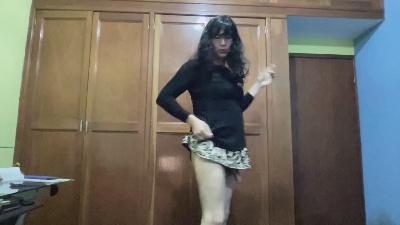 emmanat_tanny Live Image