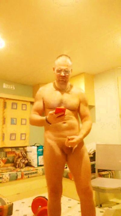 frenchyboyy44 Live Image