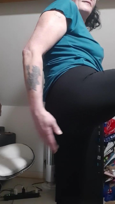 juliesoft7 Live Image