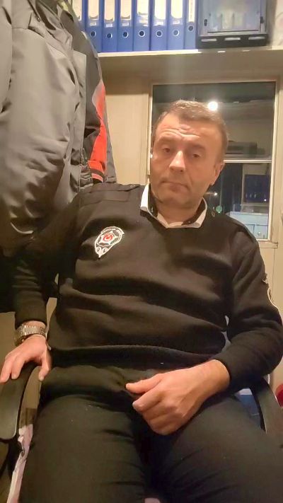 muscularbigcock Live Image