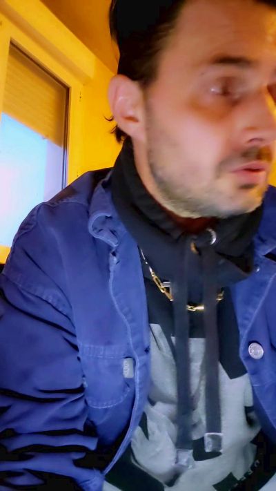 nicolas1904 Live Image